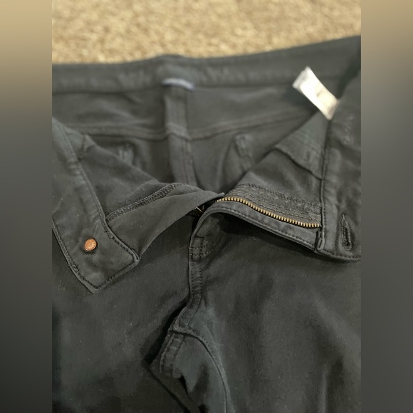 American Eagle Outfitters Women's Black Jeans - Picture 9 of 9